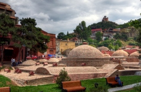 Тбилисские серные бани: чем полезны для здоровья?